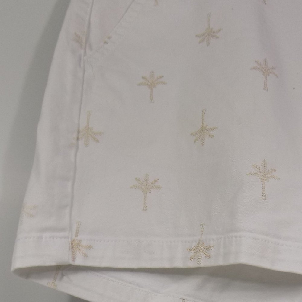 a.n.a (A New Approach) Twill Shorts Palm Tree Print Size 14 - Picture 3 of 7